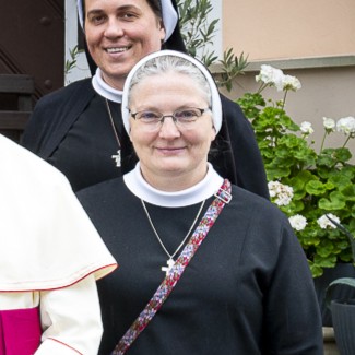 Avatar hosta sr. Gratia Pavla Štulířová, OSF k přednášce Jsem tu pro vás, přijď kdykoliv, s čímkoliv. Můžeme se společně pomodlit nebo si jen tak povídat..